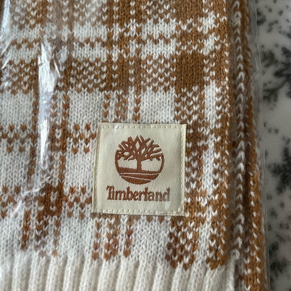 BNWT, in package, Unisex Timberland Tan & Cream Plaid Scarf OS - Picture 2 of 4